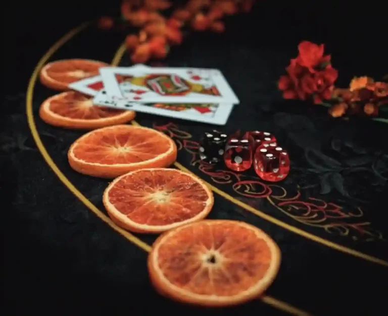 Explore Vintage Lucky Slots Game on App Store